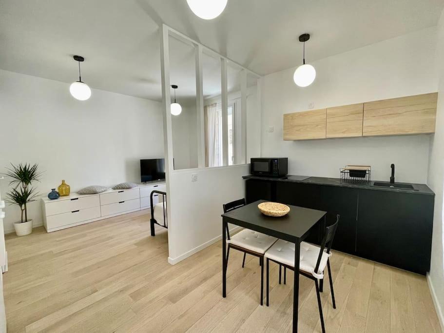 Studio Entierement Renove, Situe Au Coeur Du Quartier Haut 세테 외부 사진